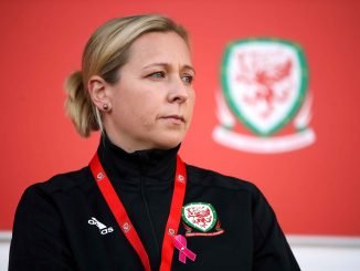 Wales manager Jayne Ludlow steps down
