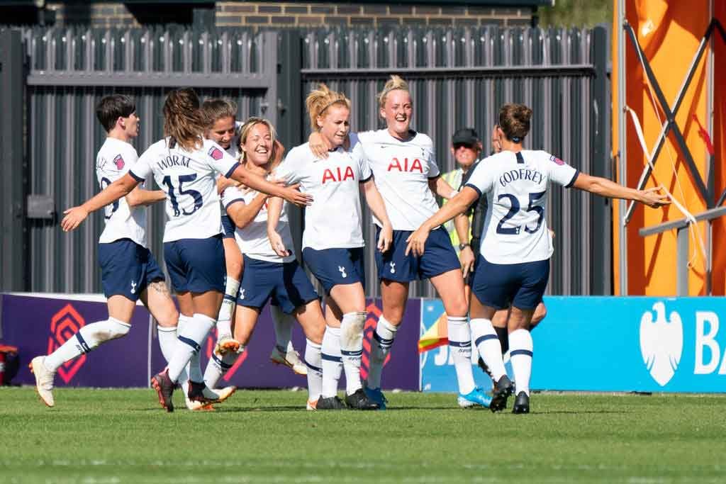 Rachel Furness scored Surs' first Barclays FAWSL goal.