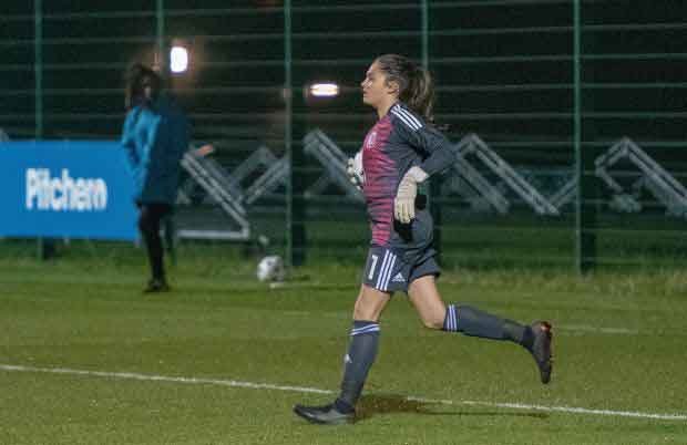 Wales U17 goalkeeper, Safia Middleton-Patel