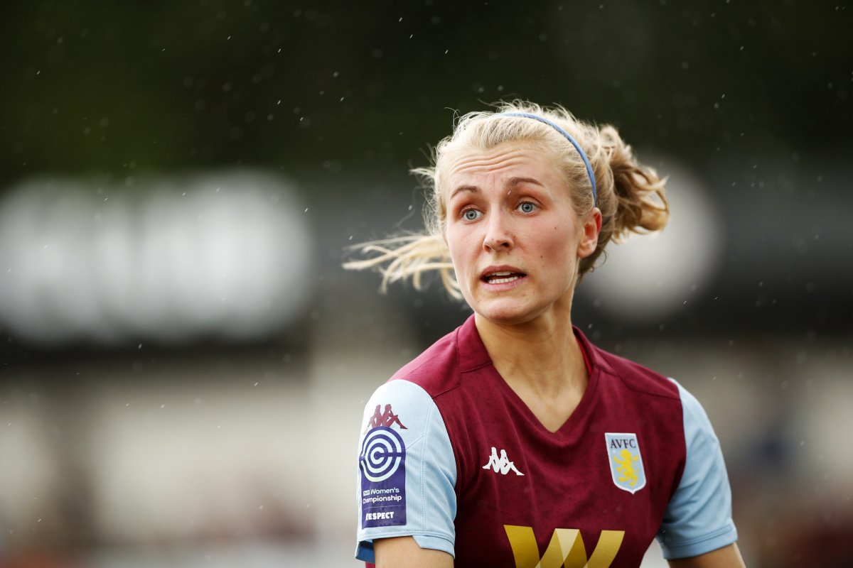 Emma Follis got Aston Villa's opener