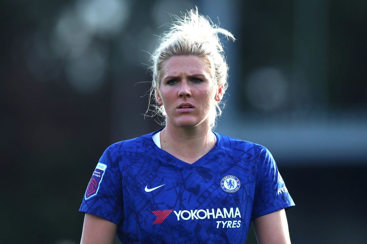 Three-year contract extensino for Millie bright