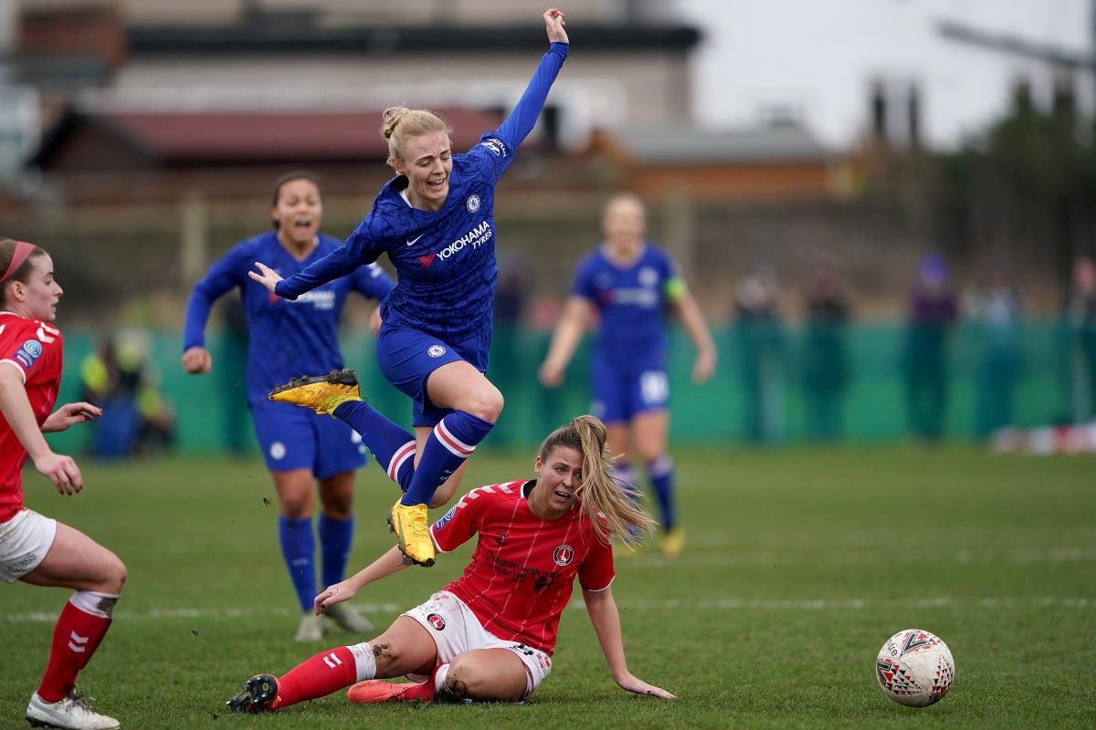 Sophie Ingle is fouled at Charlton