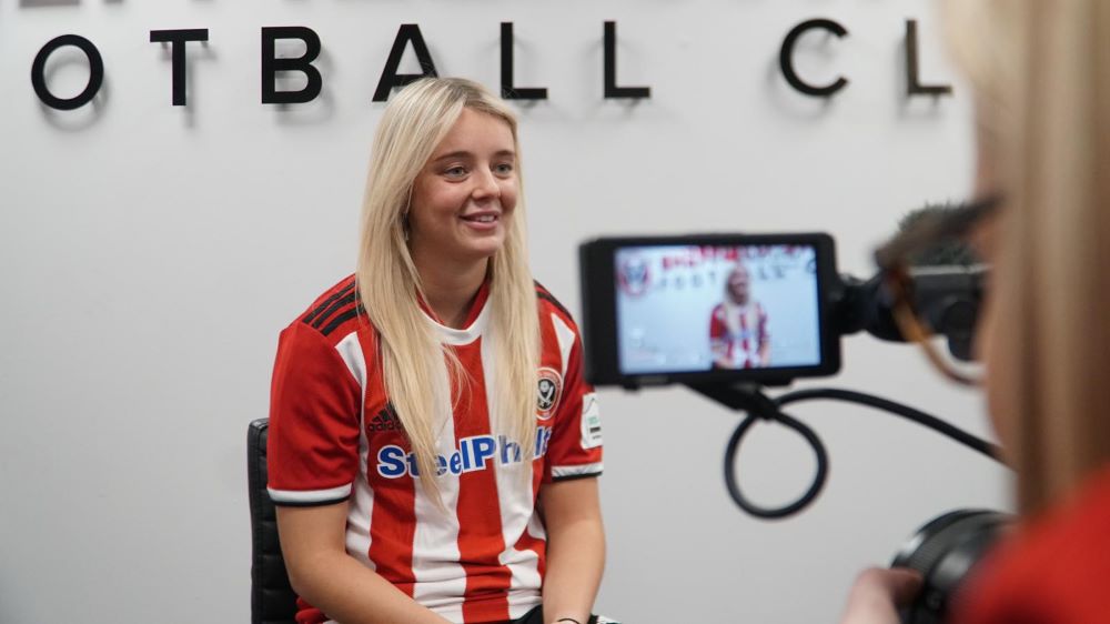 New Sheffield United signing, Mollie Green