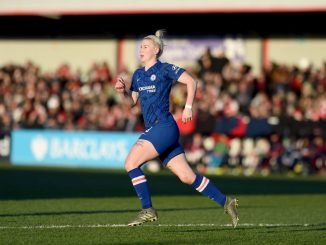 Bethany England signs new Chelsea contract