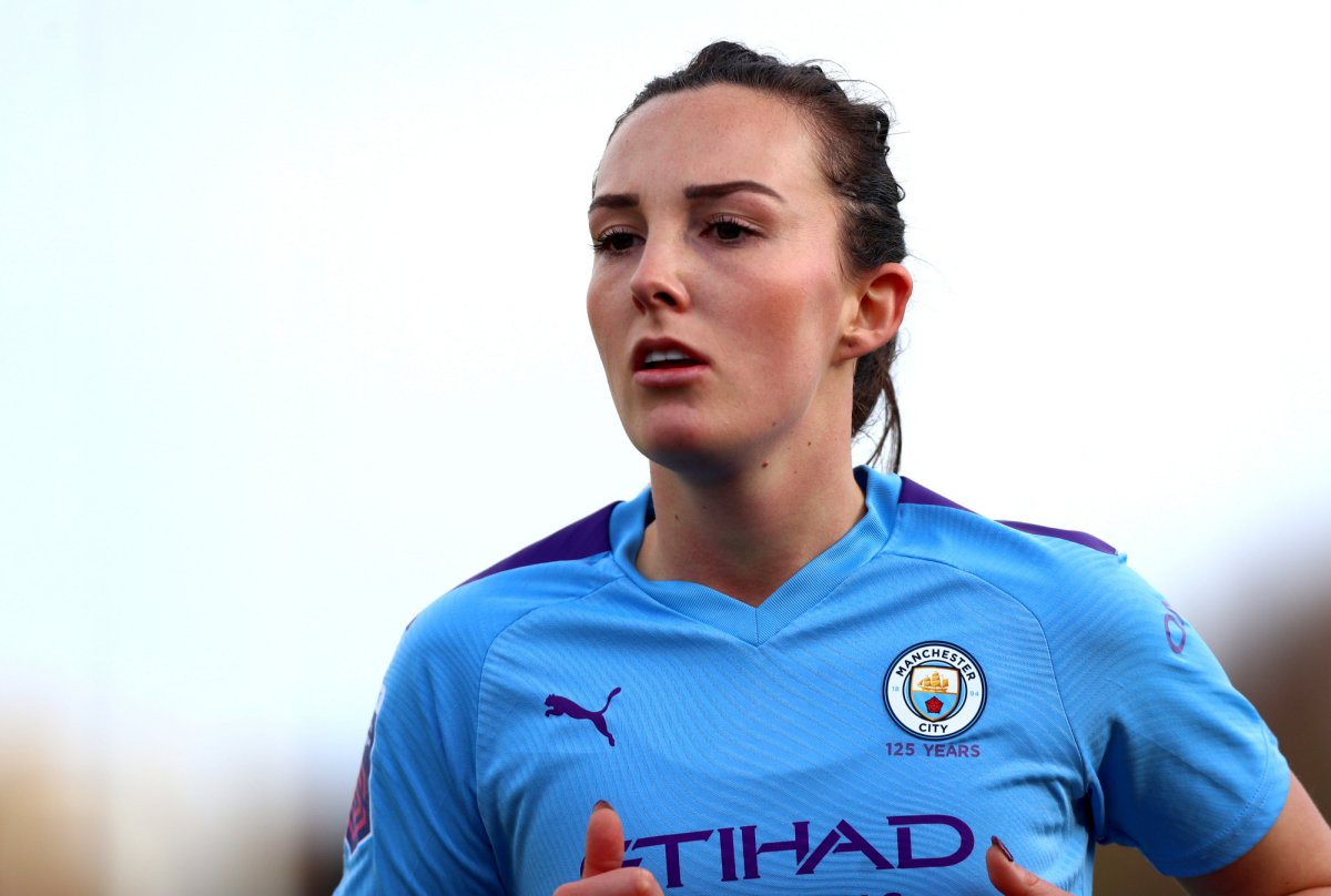 Caroline Weir extends Man City stay