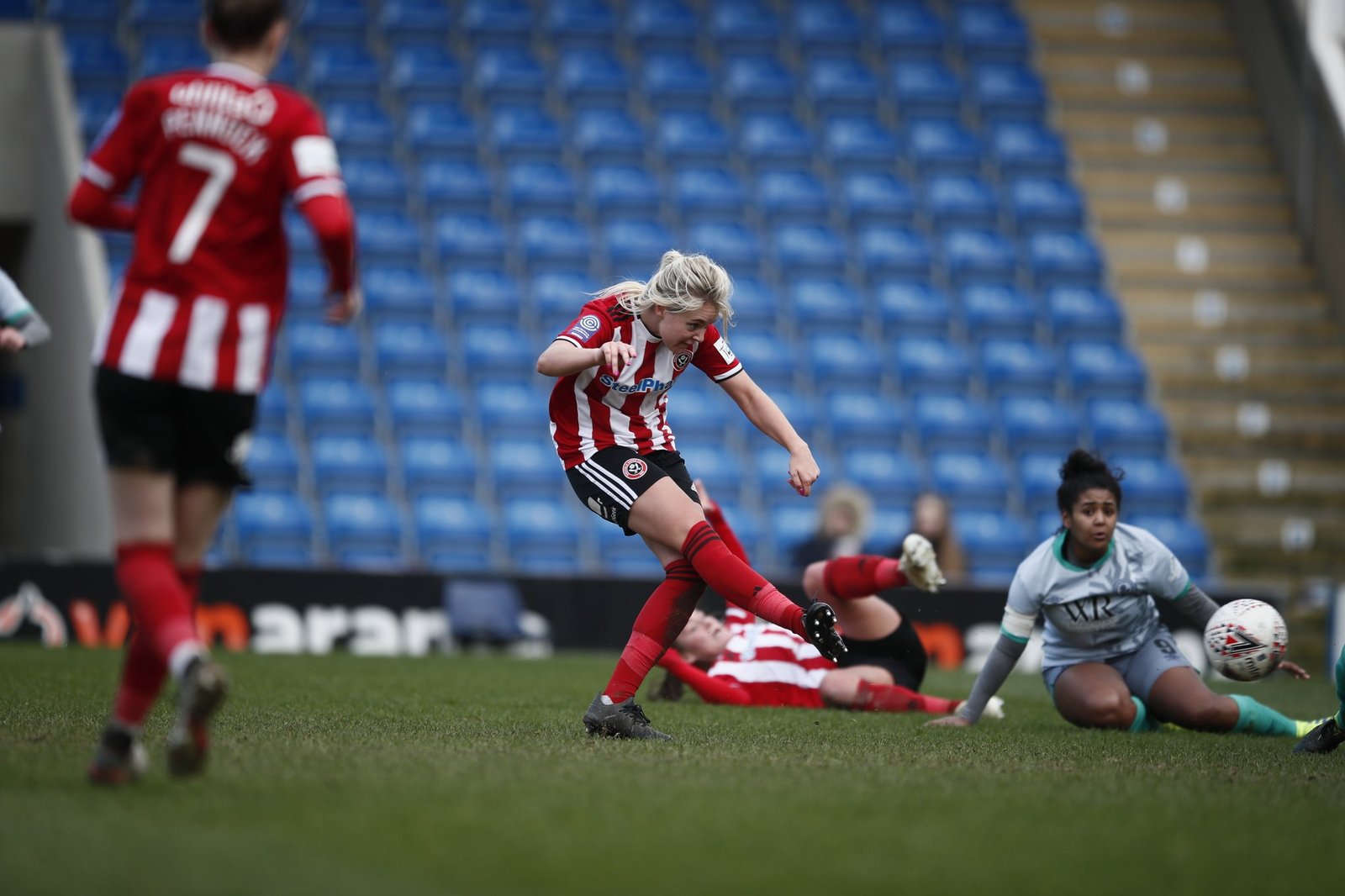 Mollie Green scores Sheffield United's fourth.