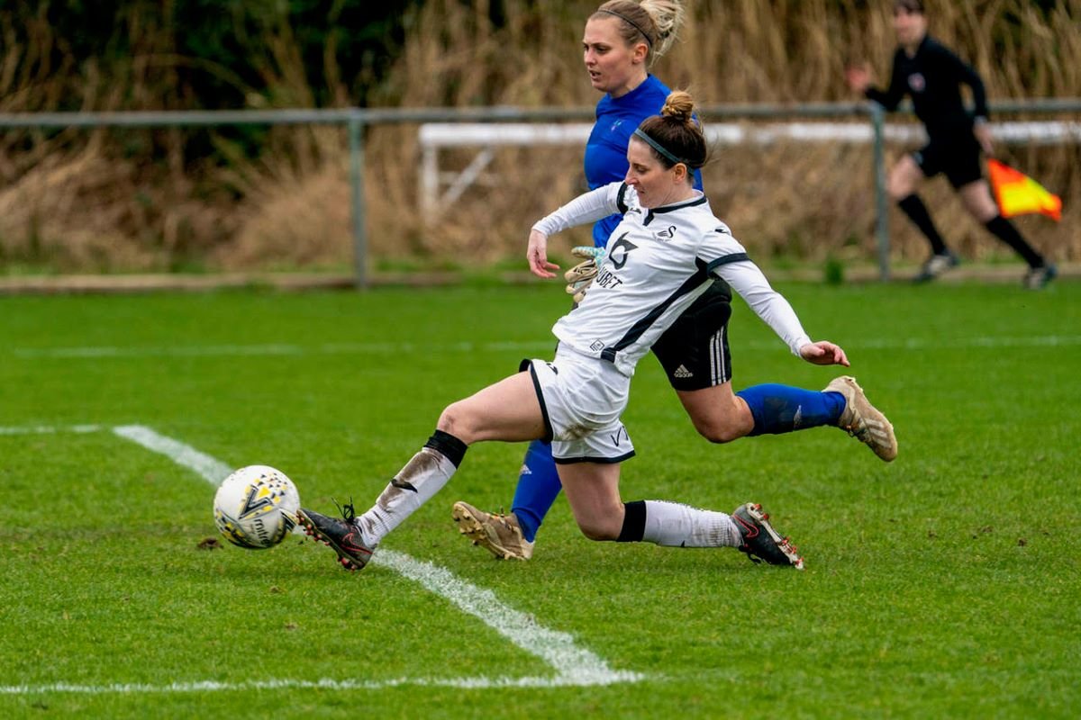 Sarah Adams' goal sealed Swansea's WPWL Cup final place