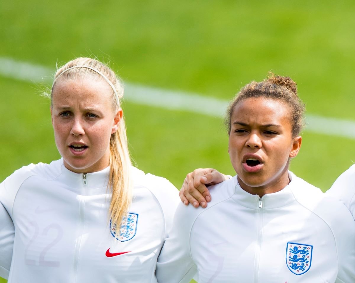 Beth Mead and Nikita Parris show how to #TrainAtHome