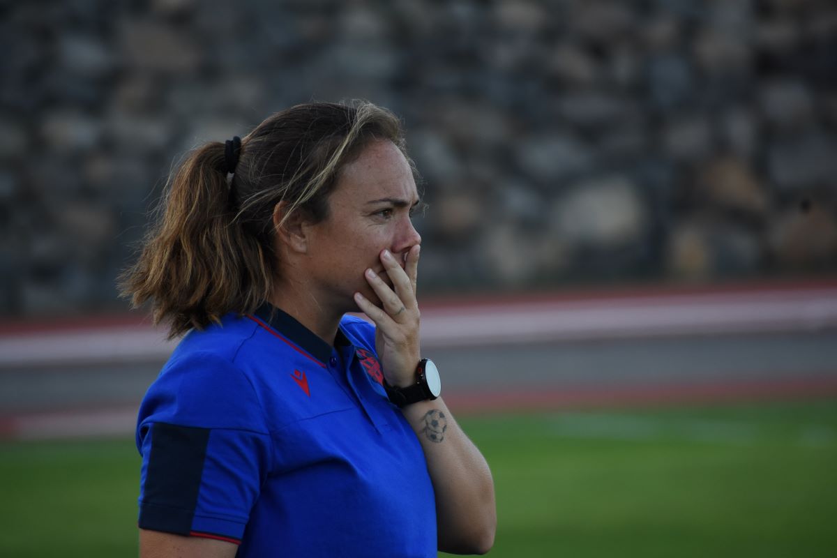 Levante head coach, Maria Pry