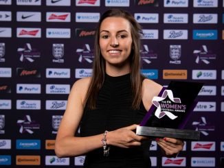 leah Embley with FA Award