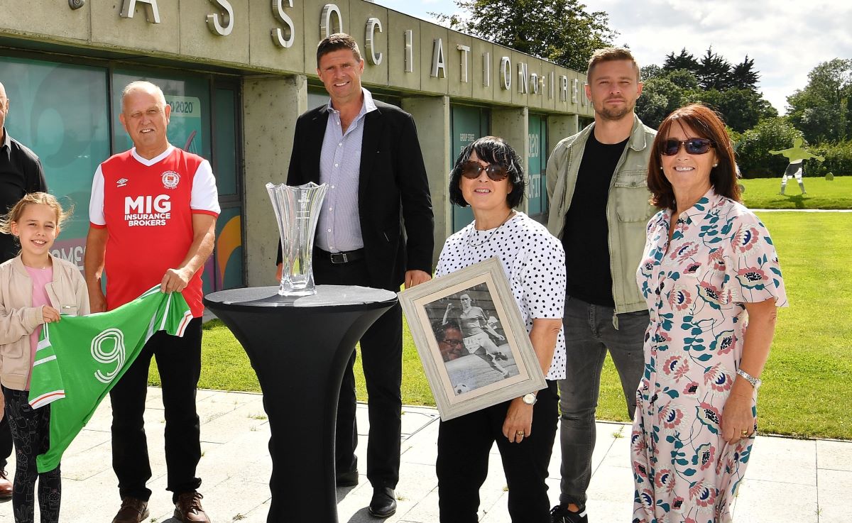 Anne O'Brien relatives at photocall