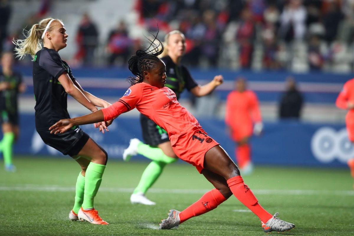 Manchester United Women defeat PSG to make Friday's final - SheKicks