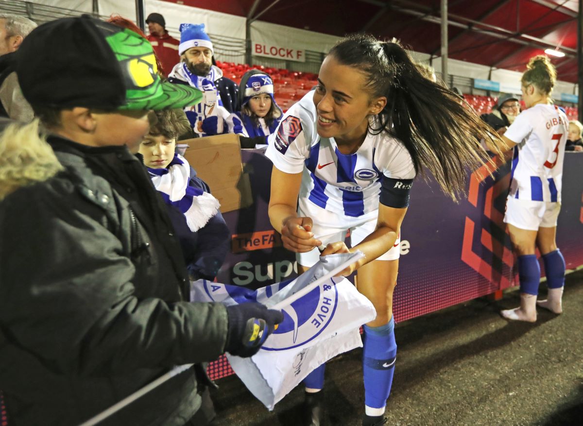 Bristol City loan signing, Laura Rafferty