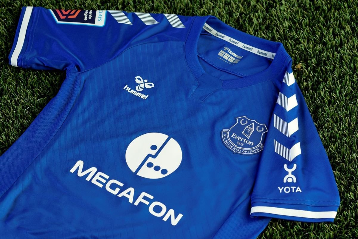 Everton Women's megafon shirt