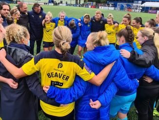 Oxford United huddle