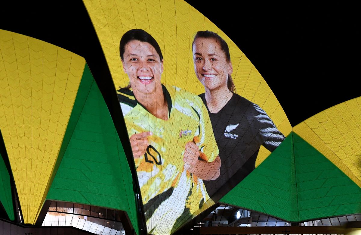 The Sydney Opera House is illuminated in support of Australia and New Zealand�s joint bid