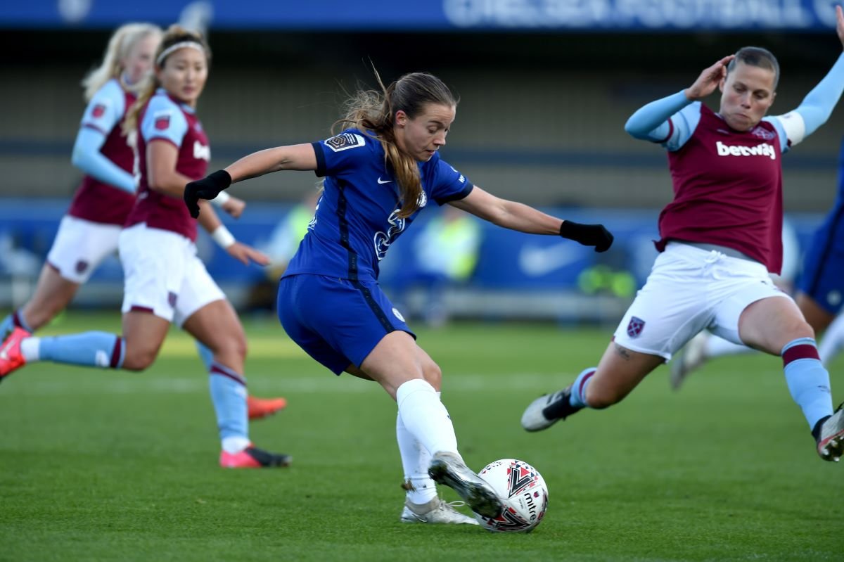 Chelsea's Fran Kirby in action against West Ham