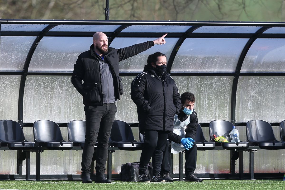 London Bees caretaker manager, Sian Osmond, with Lee Burch