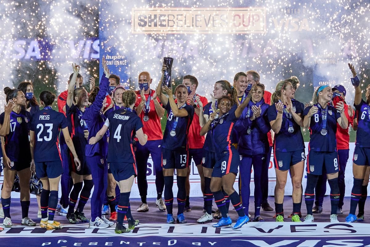 USA lift the 2021 SheBelieves Cup