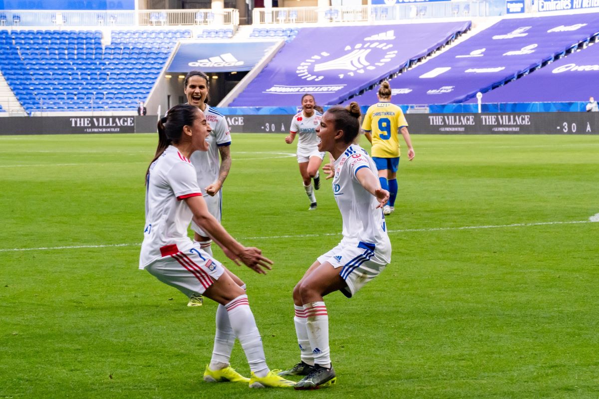 Lyon's Amel Majri and Nikita Parris