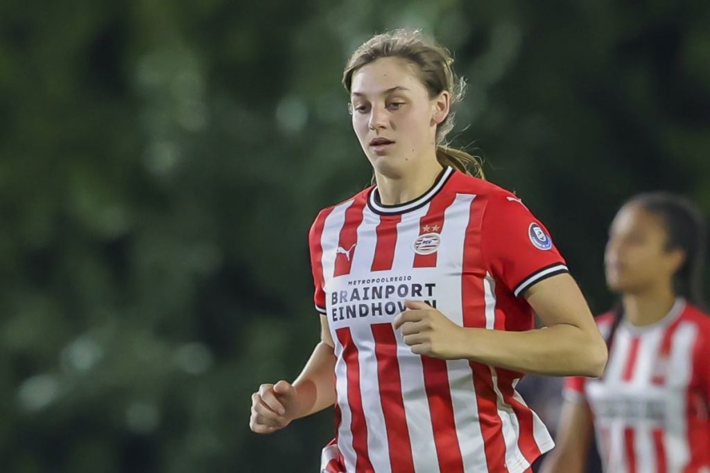 Chelsea Women agree deal for Dutch defender Aniek Nouwen SheKicks