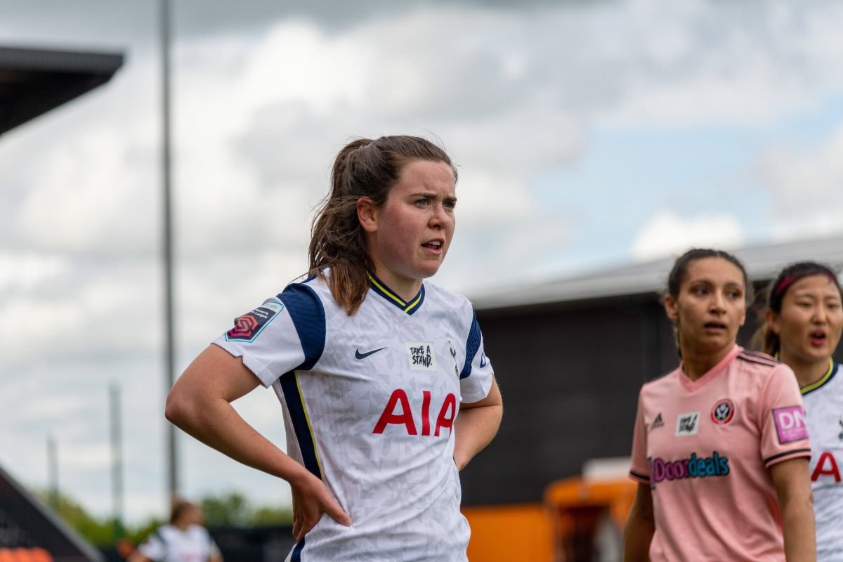 Spurs' Esther Morgan gets pro deal