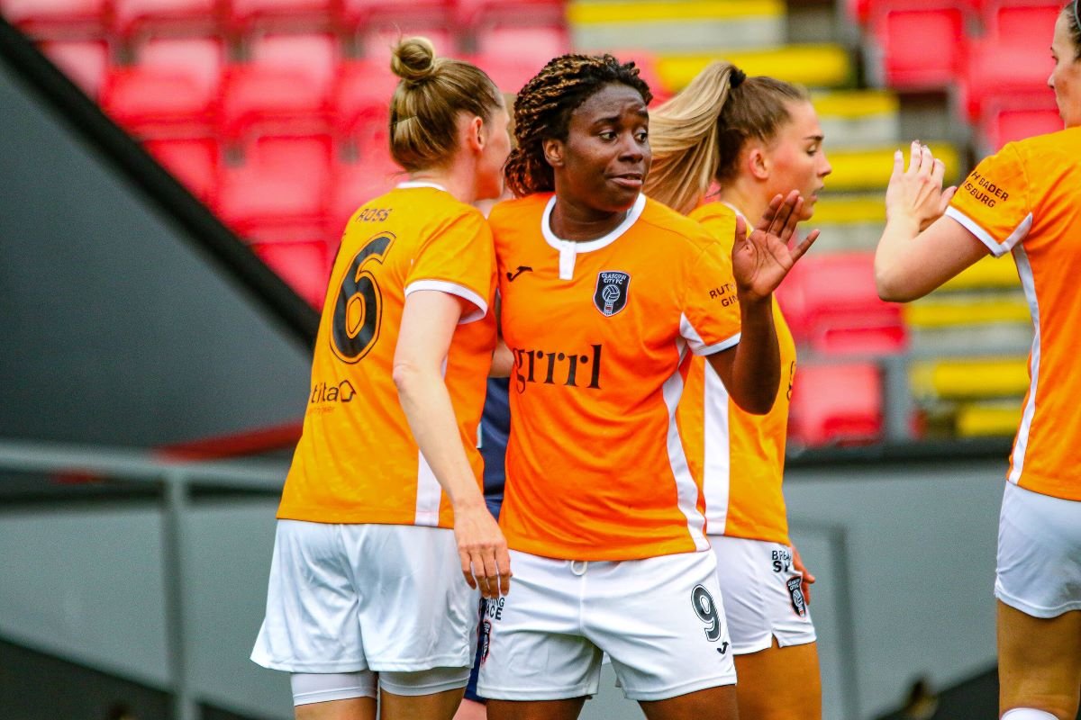 Ode Fulutudilu scored Glasgow City's second against Heartsow City FC