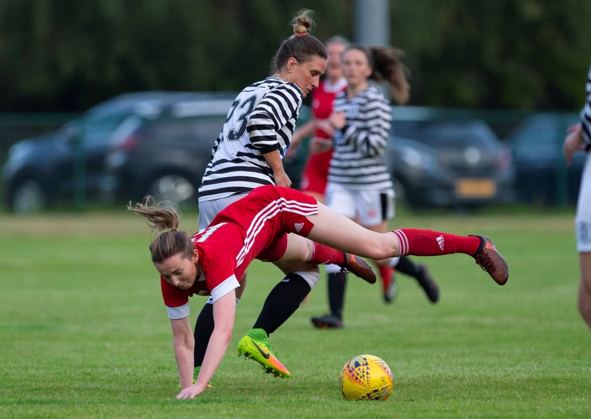 Aberdeen ganó 3-0 en Queen's Park