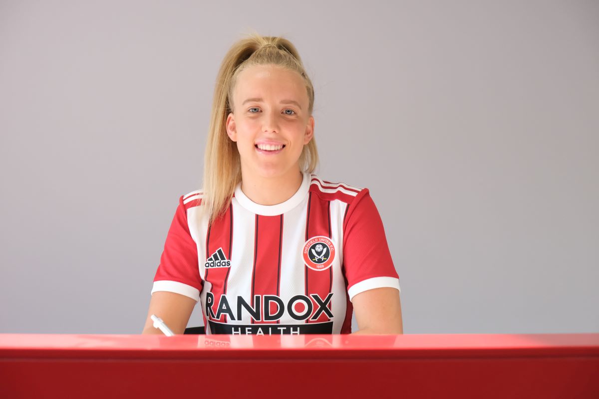 Sheffield Utd's new signing, Charlotte Newsham