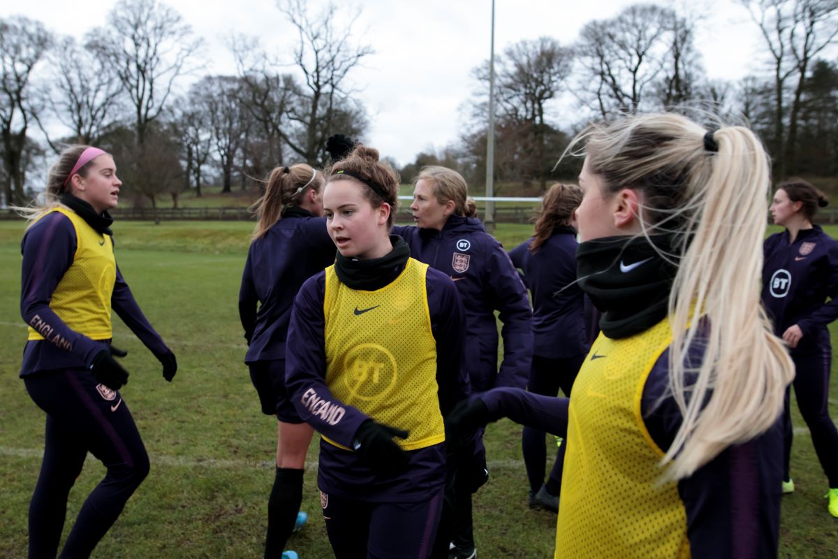 England Women's U-19s training