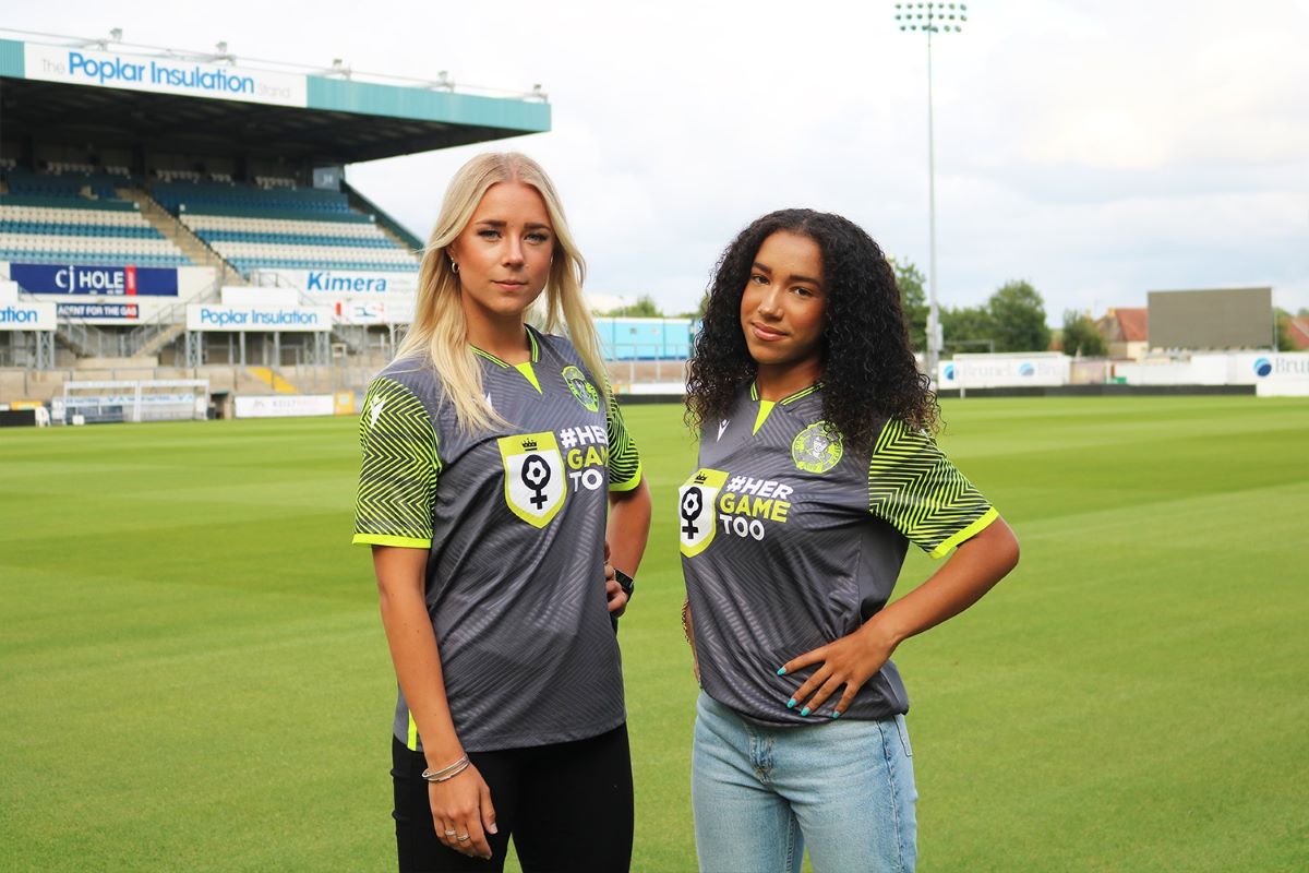 Bristol Rovers in HerGameToo away shirts