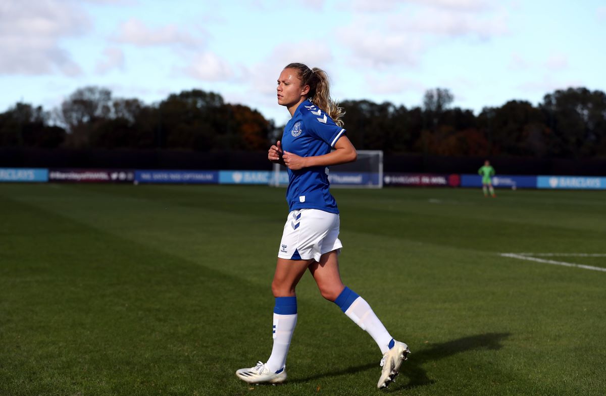 Everton's two-goal Claire Emslie