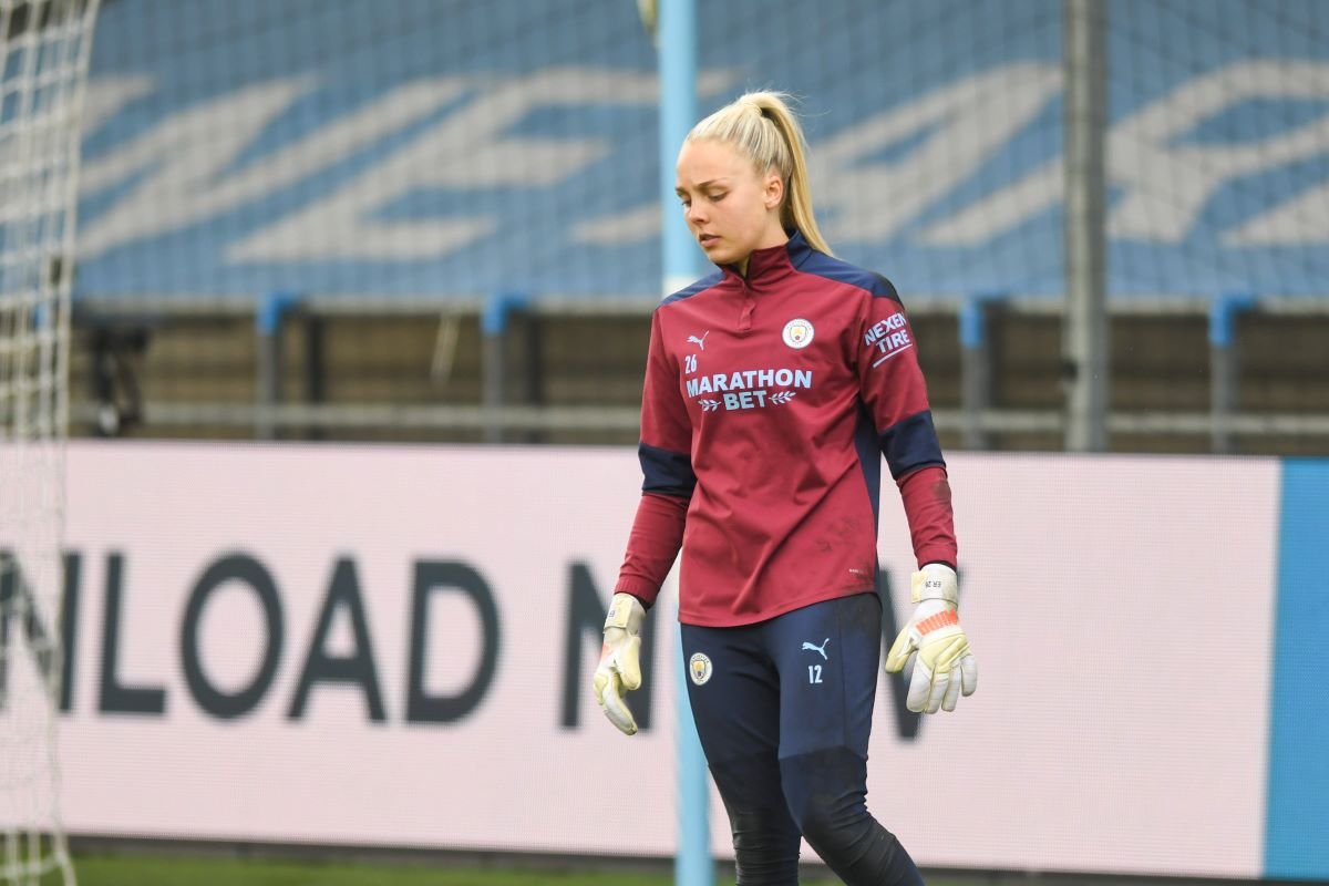 Man City's Ellie Roebuck to miss Madrid trip