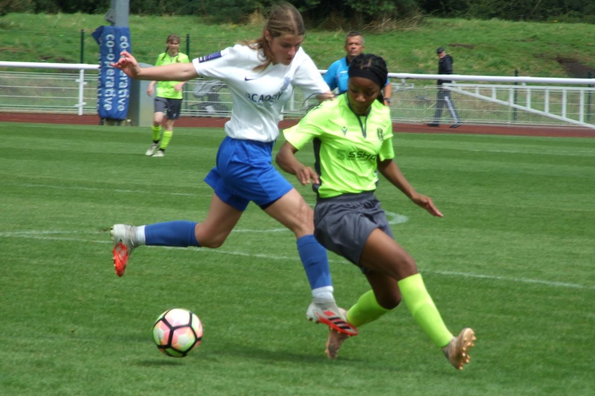 An Enfield Town XI hosted Grays Athletic in a FSA Shield match 