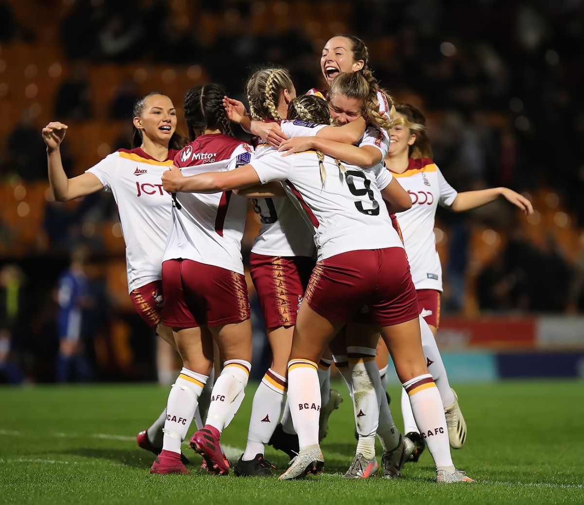 Bradford City beat Leeds United at Valley Parade