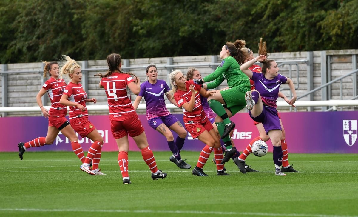 Loughborough Lightning narrowly defeated Doncaster Rovers Belles