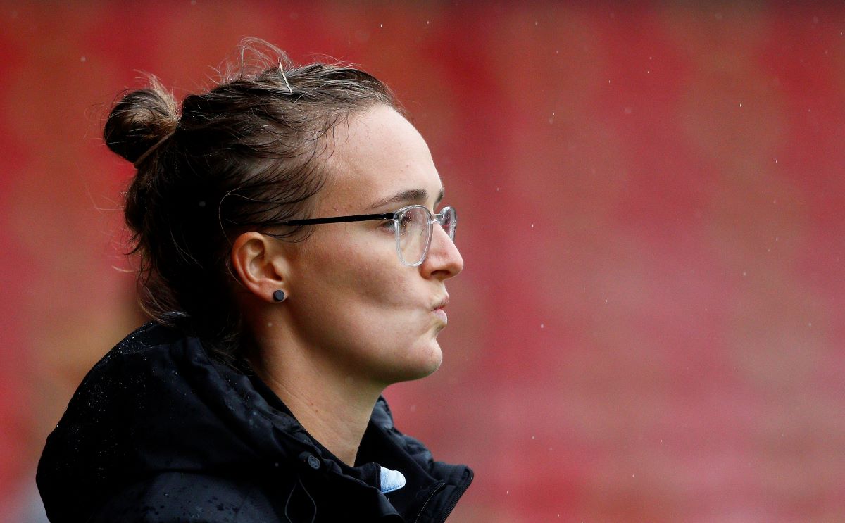 Gemma Davies takes charge of England WU19