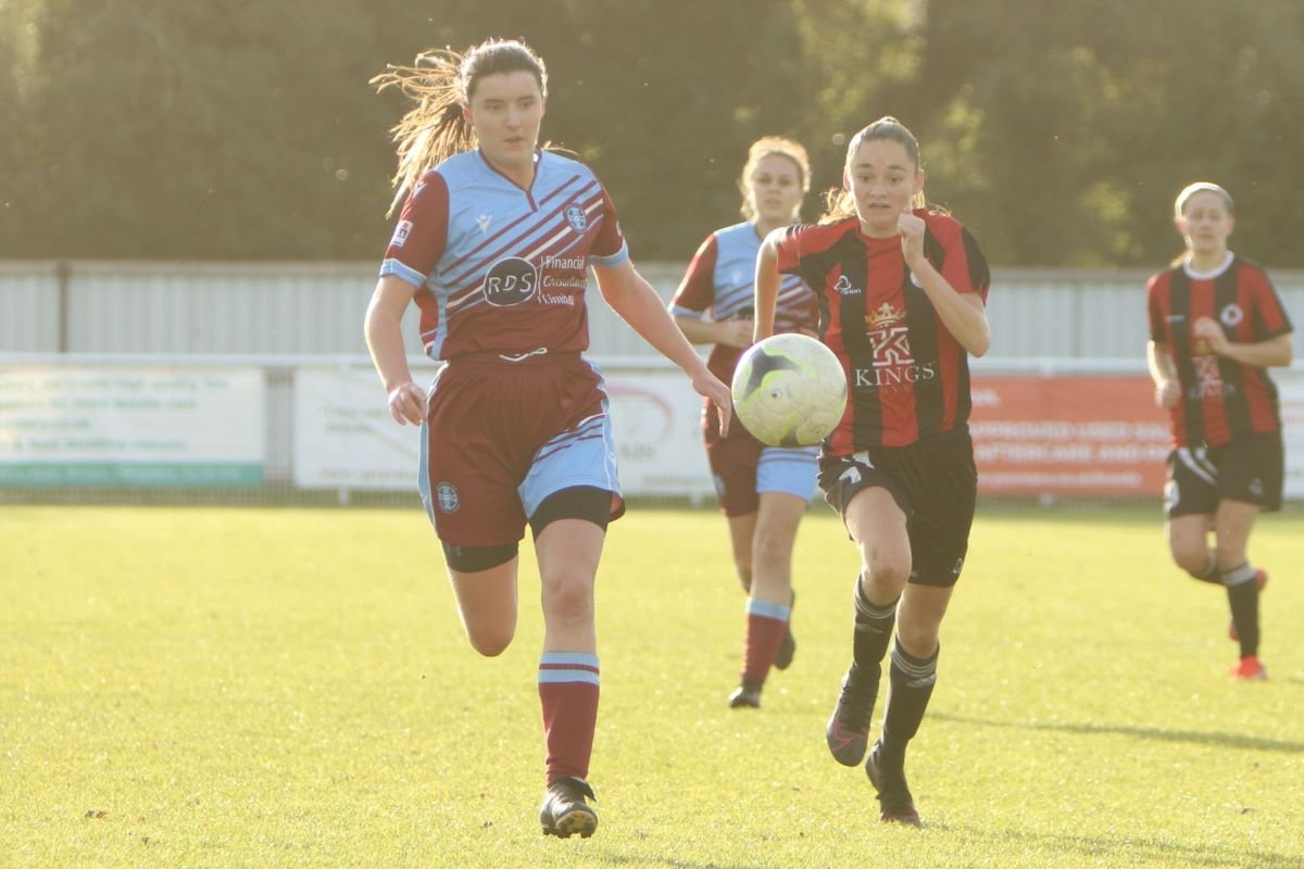 Badshot Lea (claret) v Tilehurst Panthers