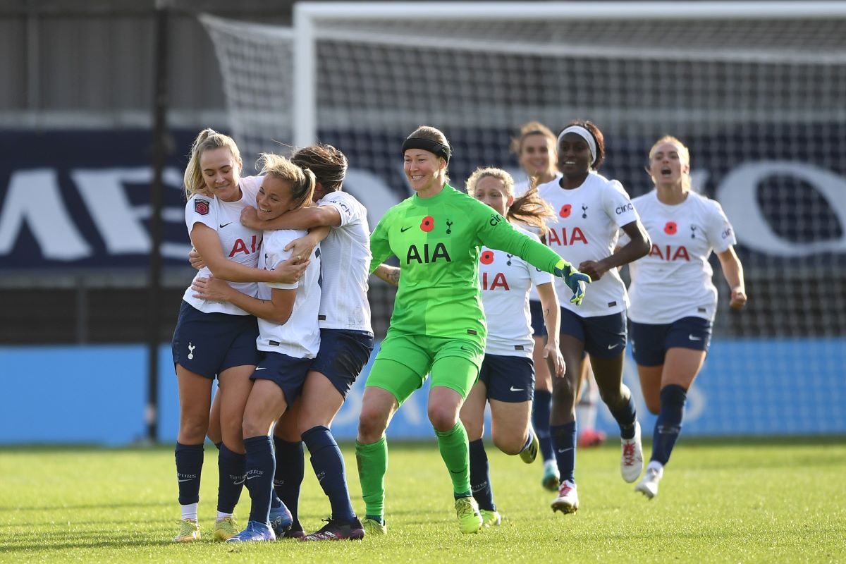 Spurs celebrate Ria Percival's equaliser