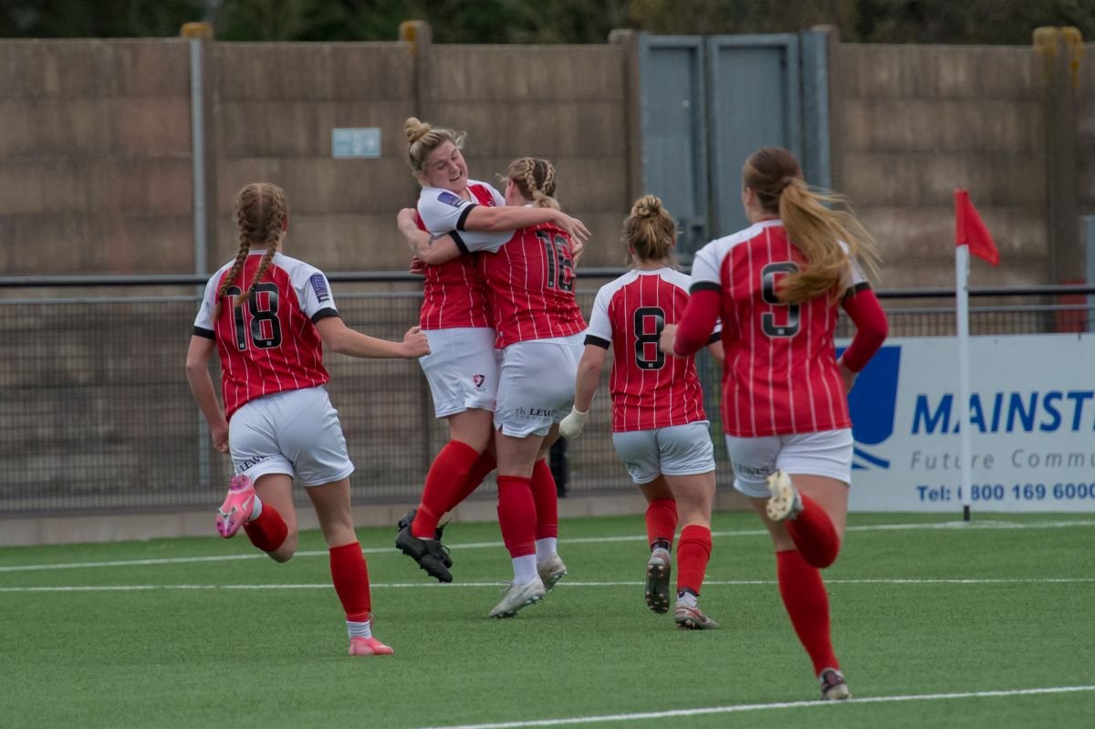 Cheltenham Town Ladies won on penalties