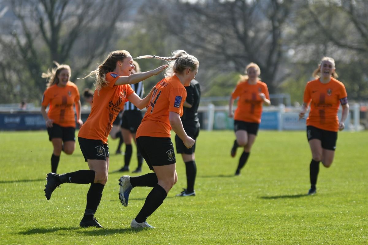 Brighouse Town in FAWNL Cup quarter-finals