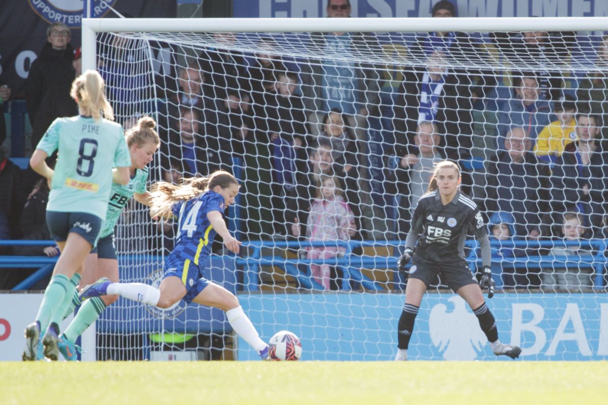 Chelsea beat Leicester City in the Vitality Women's FA Cup