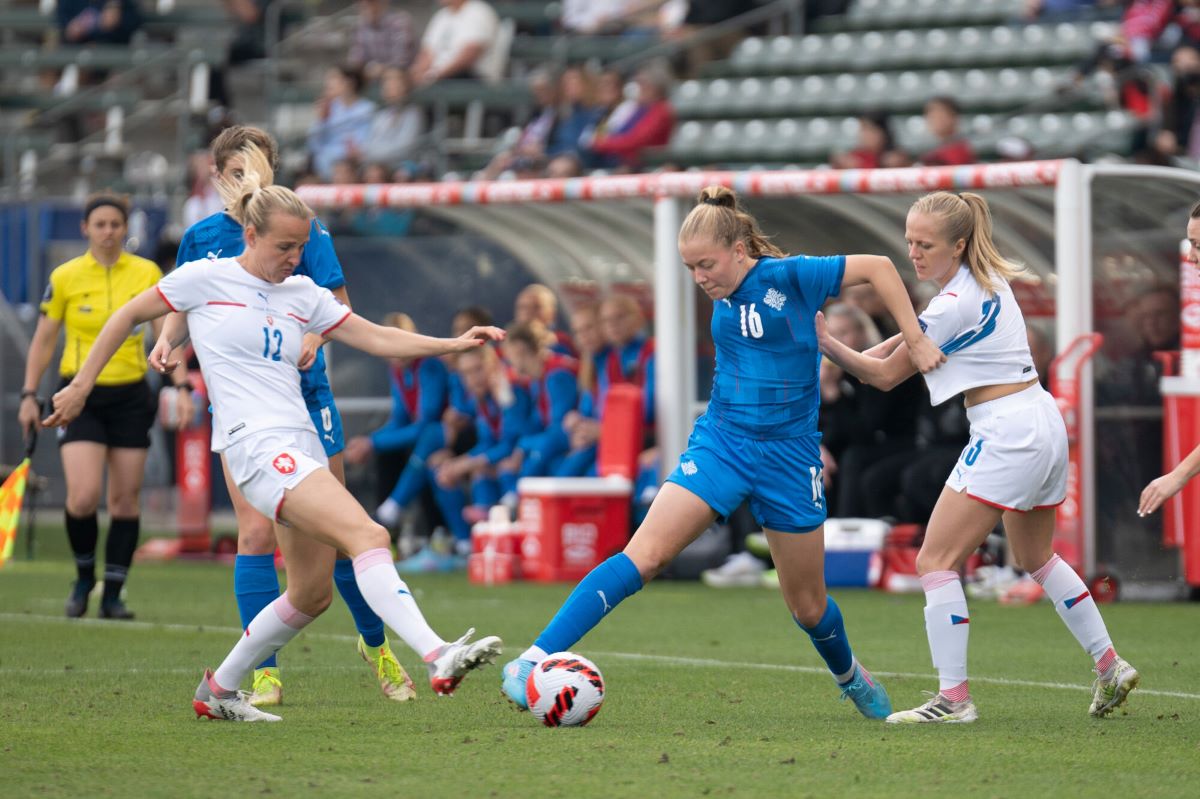 Iceland beat Czech republic at SheBelieves Cup