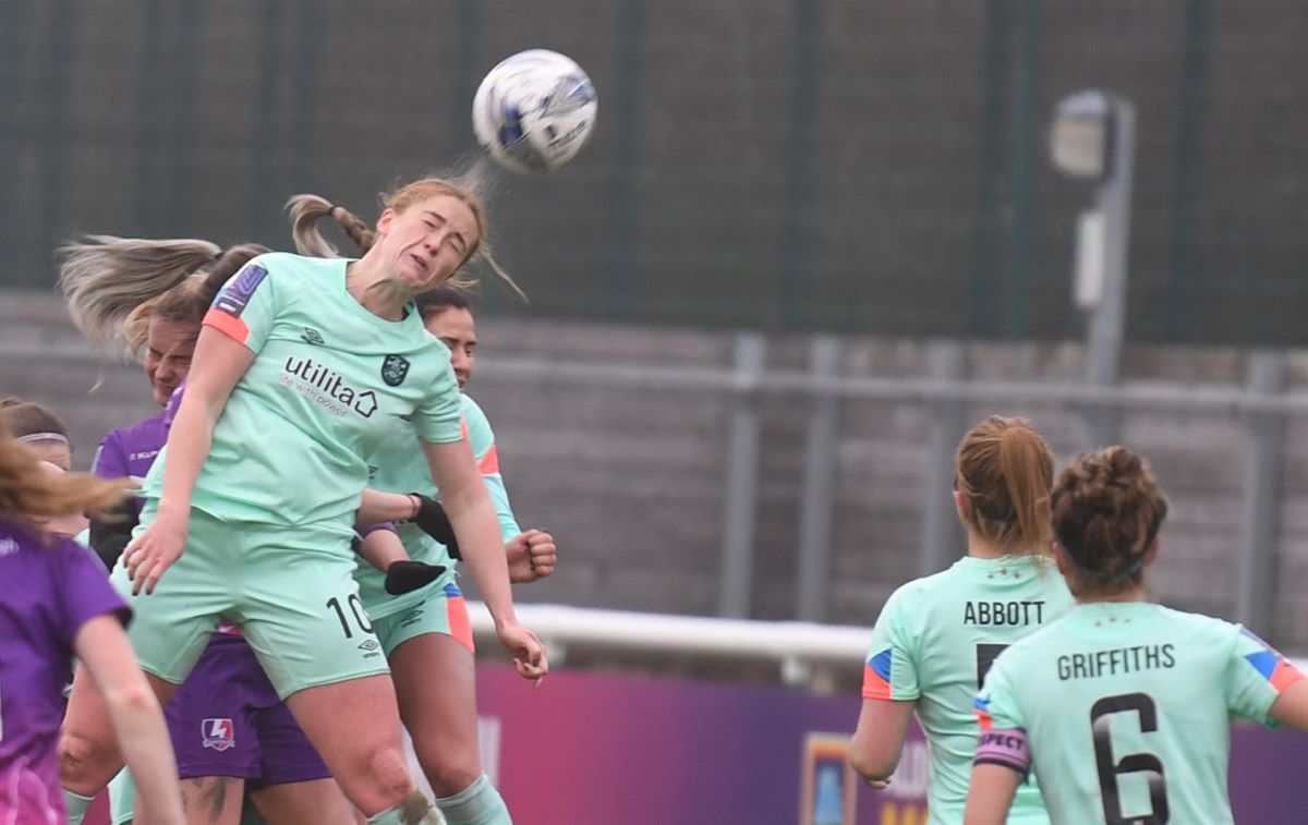 Huddersfield Tlown's three-goal Laura Elford