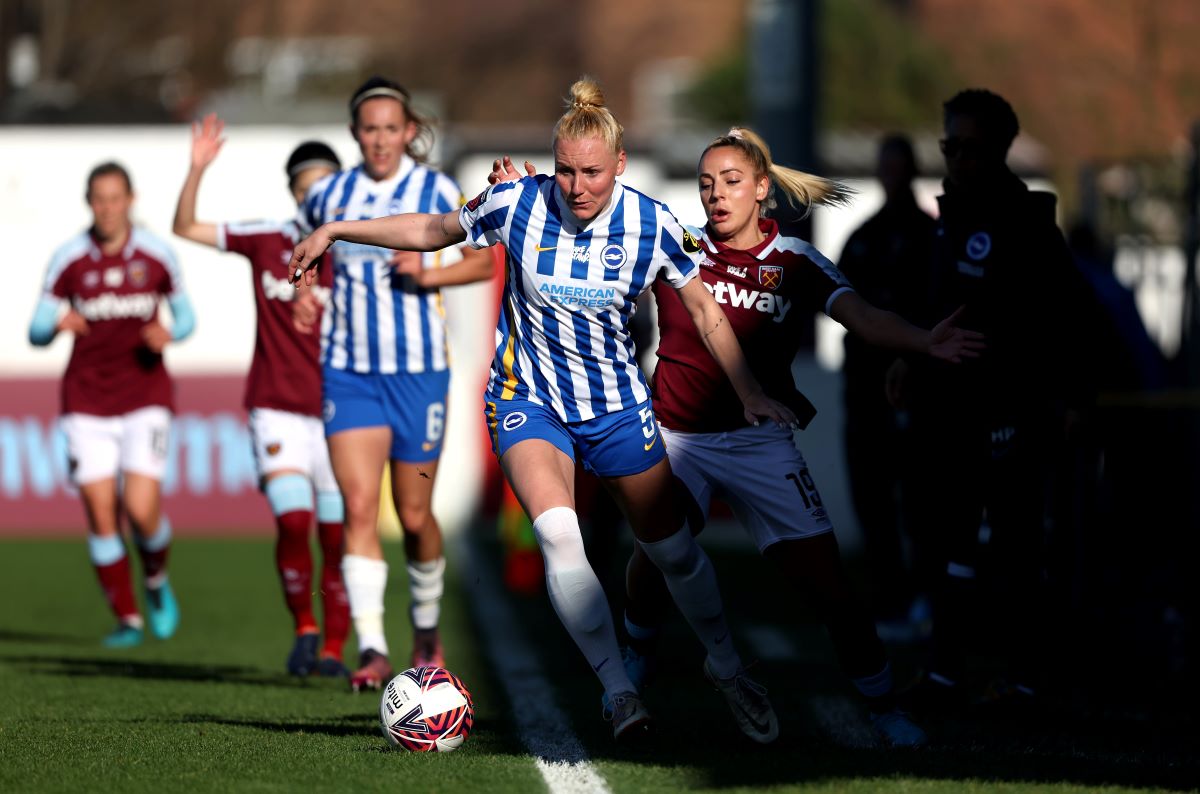 Brighton beat West Ham to go sixth in WSL