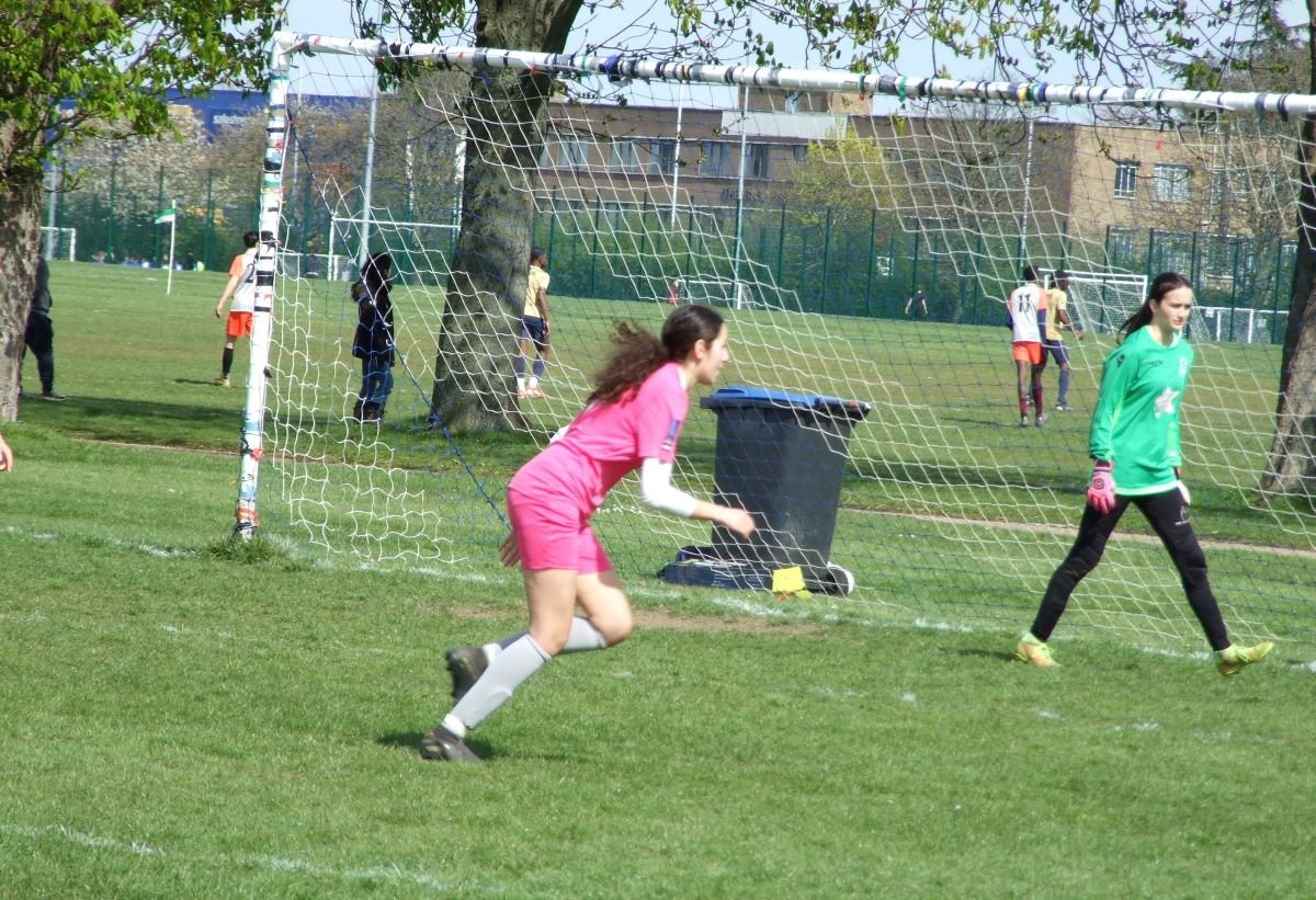 Enfield Town 3rds v Bromley