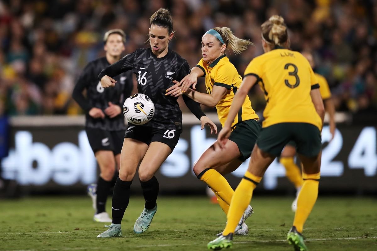 Australia venció a Nueva Zelanda 3-1