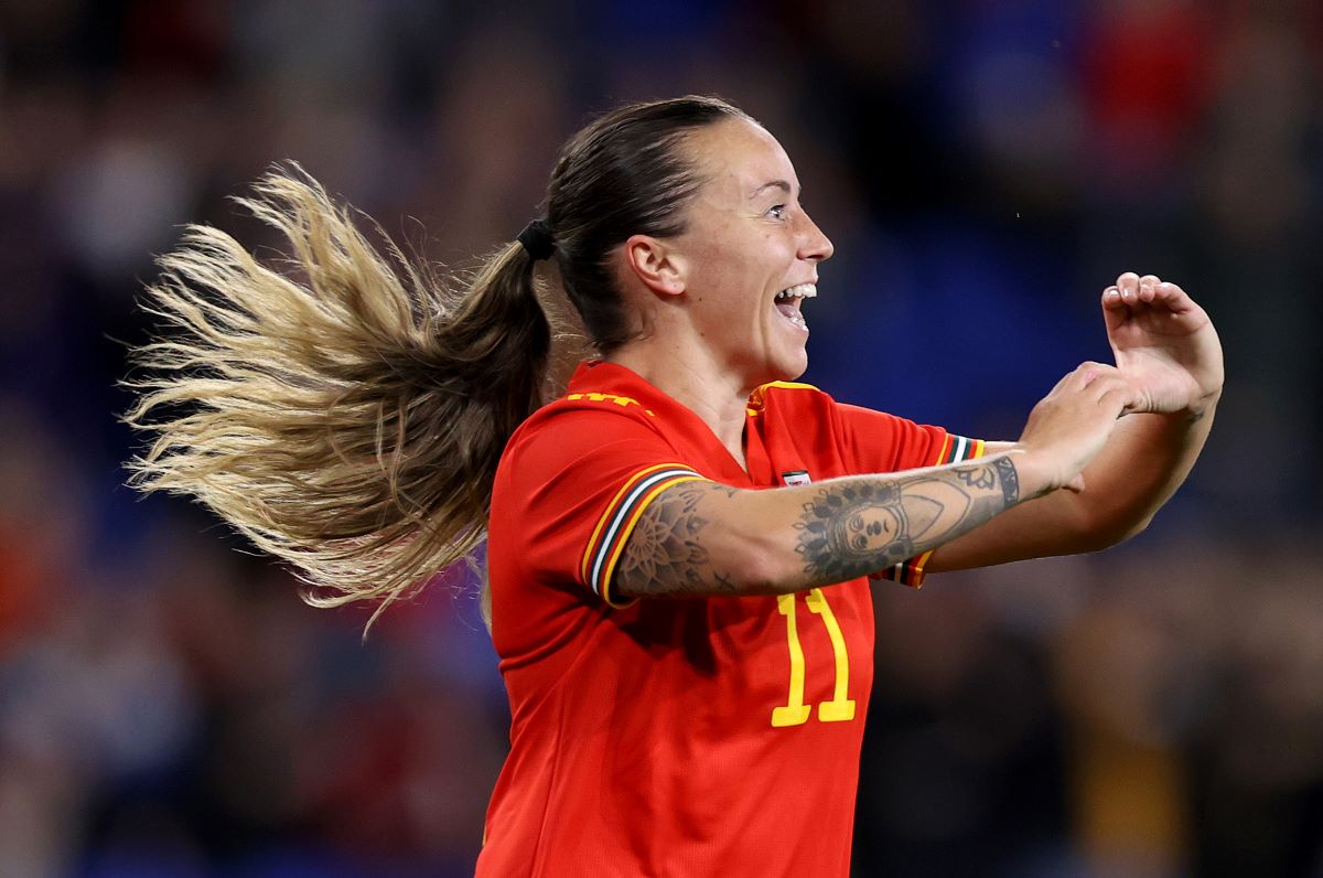 Natasha Harding made her 100th appearance for Wales