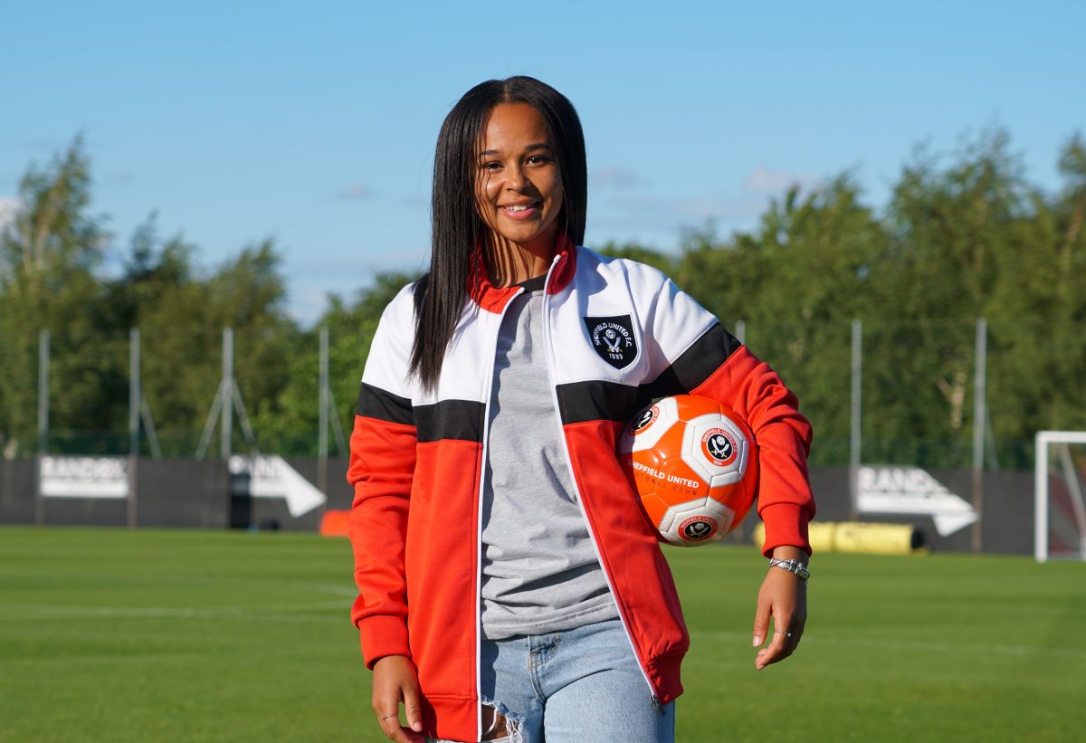 Tamara Wilcock signs first pro deal with Sheffield United