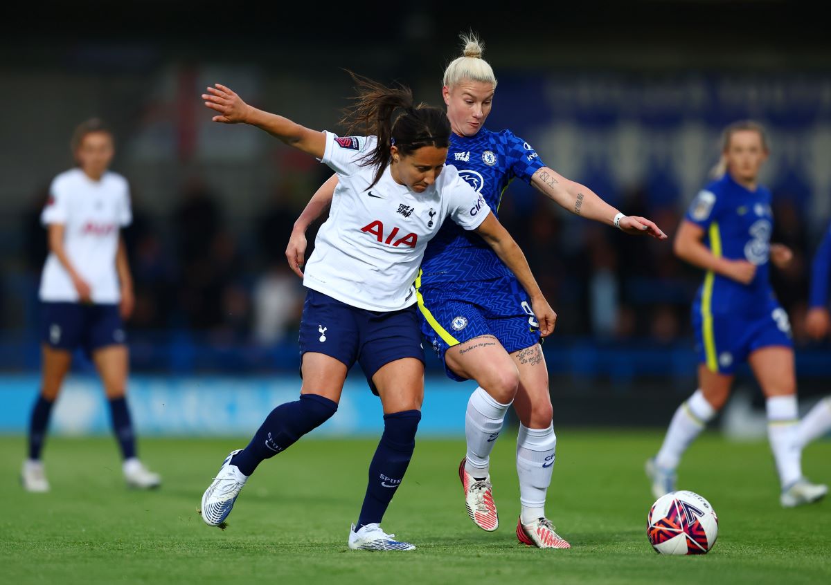 Maeva Clemaron leaves Spurs